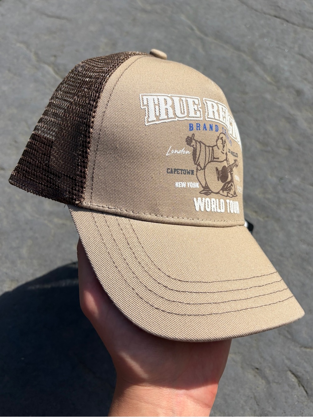 True Religion hat - Picture 2 of 4